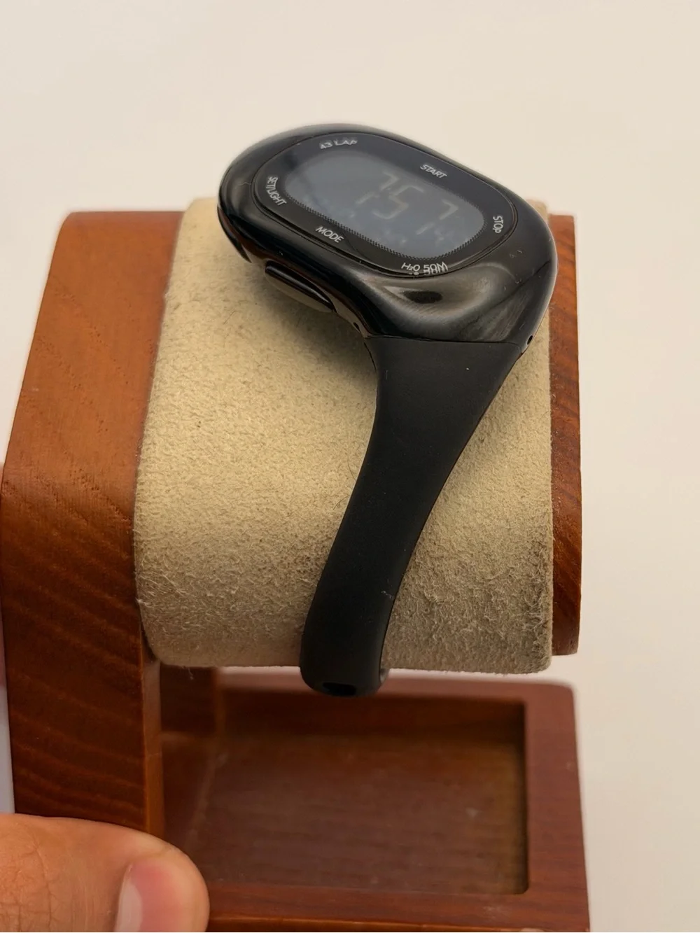 Nike Triax WR0104, Excellent, Black Aluminum, New Battery Women's Watch 6.5